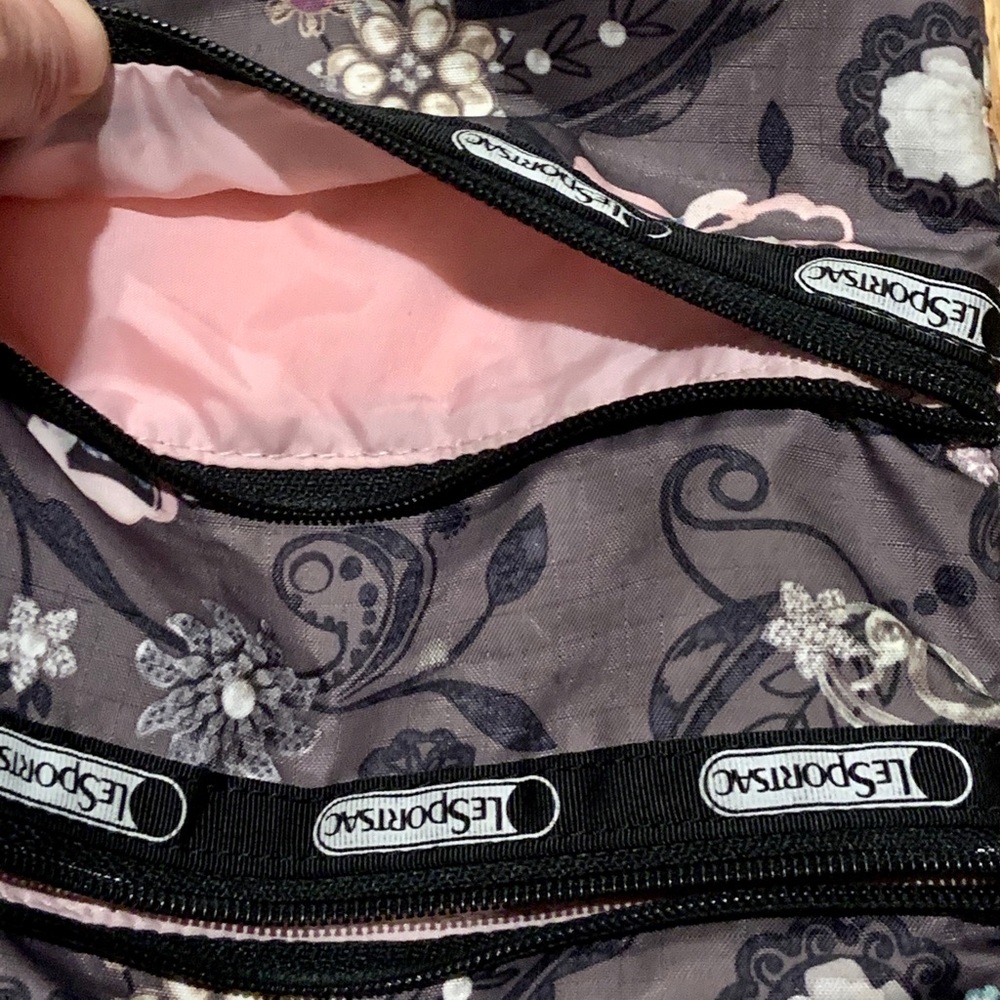 LeSport Sac 3 zipper crossbody